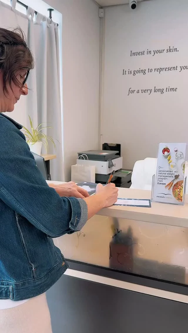 The best gifts don’t come wrapped… 
they’re experiences✨ 

Until December 23rd,
when you purchase a Spa Lumina gift card, 
we’ll add a little/big something extra, 
completely free. 

And you can split your amount any way you’d like.

Whether you’re treating one special person
or sharing the love between a few,
it all counts❤️✨ 

🎁 Buy $300, get $100 free
🎁 Buy $600, get $200 free
🎁 Buy $900, get $300 free
🎁 Buy $1200, get $400 free
🎁 Buy $1500, get $500 free (maximum)

A thoughtful gift for the people you love…
and maybe a little something for you too❤️🎁 

Available until December 23rd✨